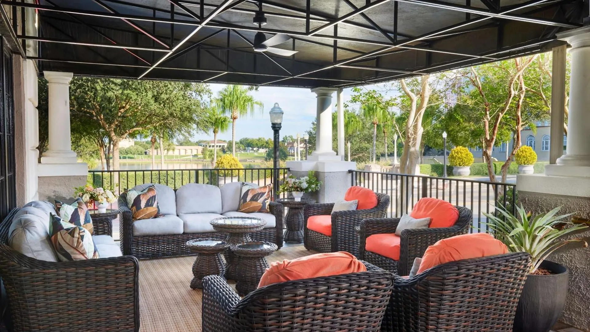 The Terrace Hotel Lakeland, Tapestry Collection By Hilton