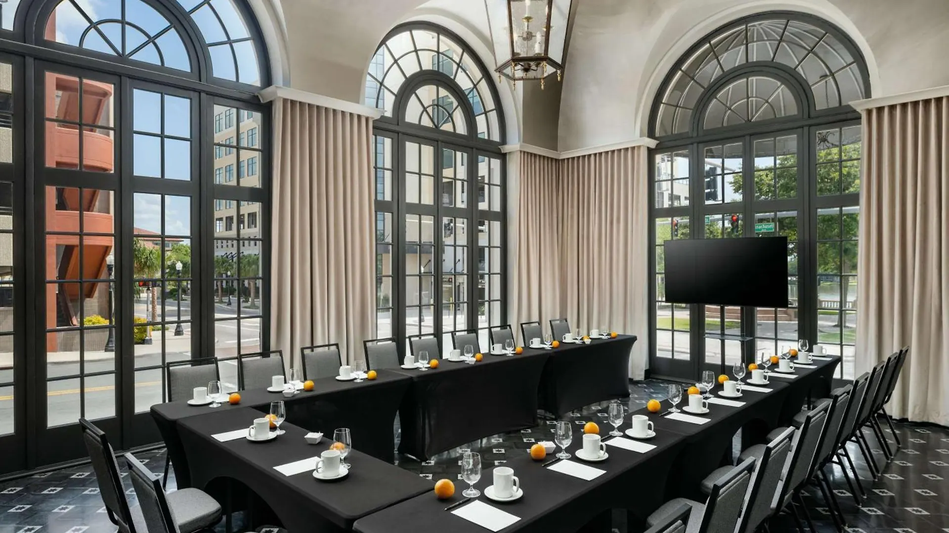 The Terrace Hotel Lakeland, Tapestry Collection By Hilton Lakeland